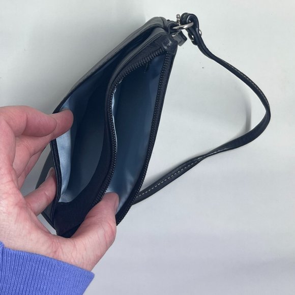 Coach Black Leather 2 Pocket Wristlet - Picture 3 of 3